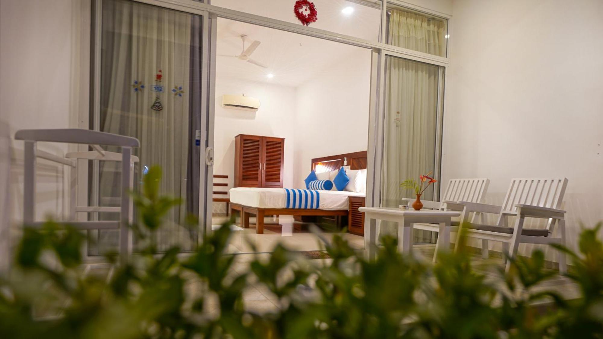 Weleges Place Hikkaduwa Εξωτερικό φωτογραφία